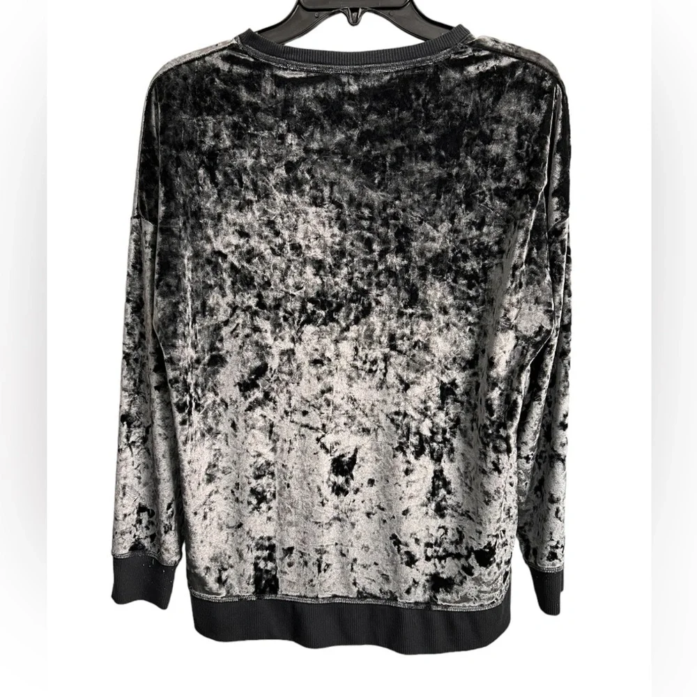 Secret Treasures Velour Soft Gray Pajamas Set size Small - Picture 4 of 9